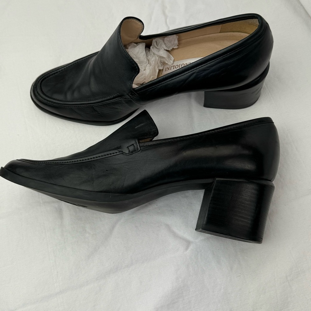 Enzo Angiolini Black 2” block heel pump sz 9 in good condition